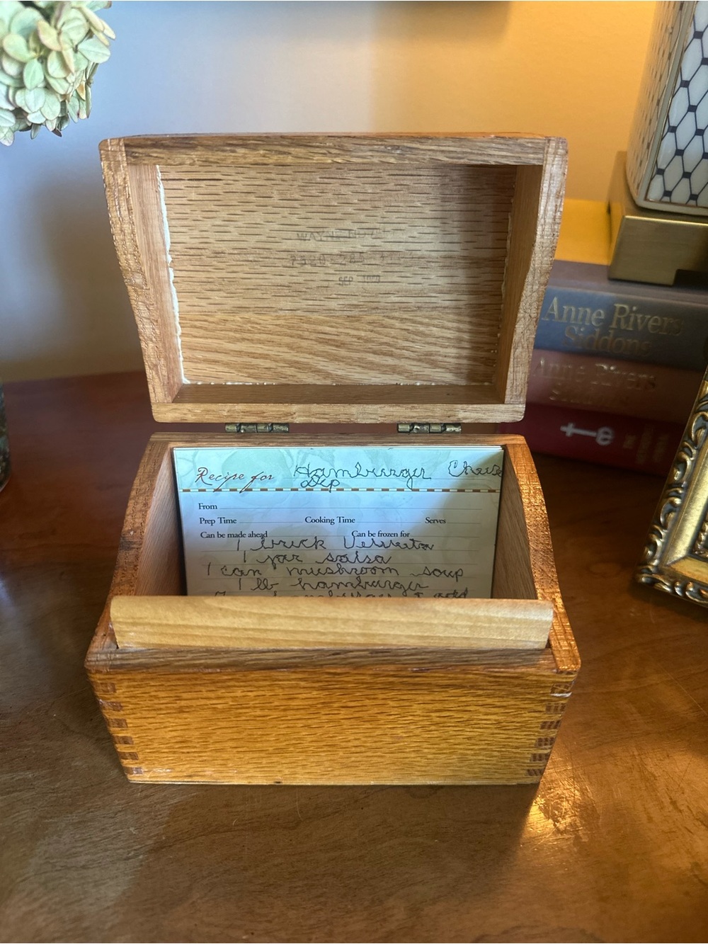 1969 Wayne Oak Wooden Index/Recipe Card Holder
